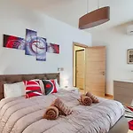 Frida Nuovo Luminoso Con Vista Aperta E Parcheggio Economico Vicino Apartment Trieste